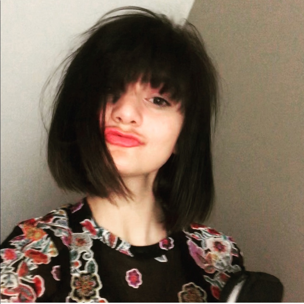 Meet your Posher, Emma